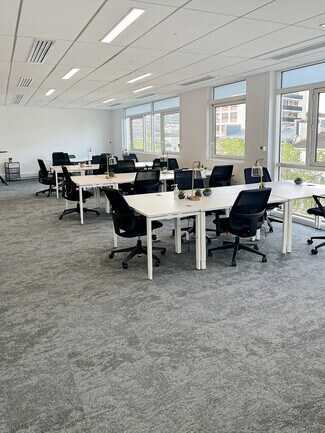 Plus de détails pour 90/92 Route De La Reine, Boulogne-Billancourt - Bureau à louer