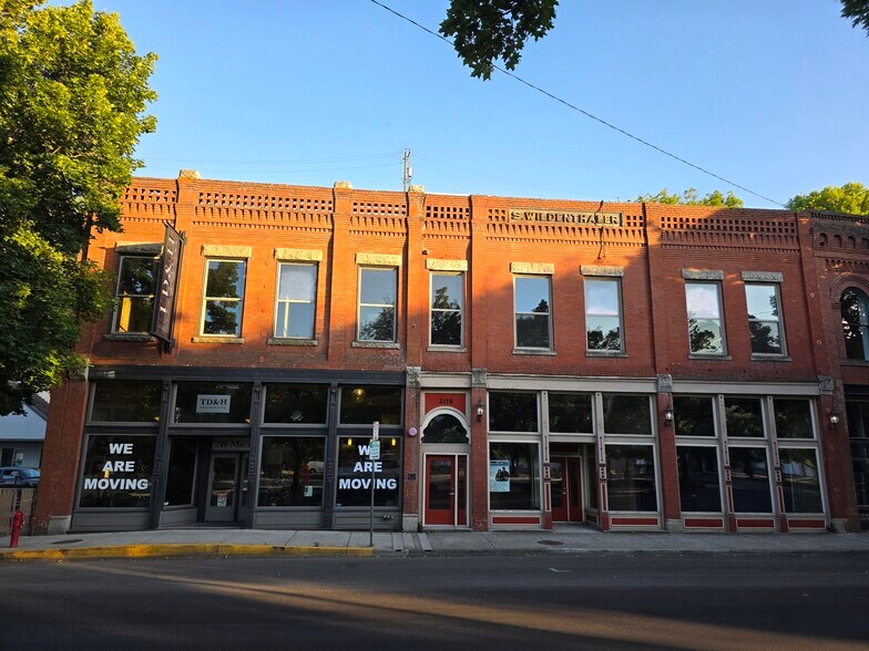208 Main St, Lewiston, ID à vendre - Photo de l’immeuble – Image 1 sur 78