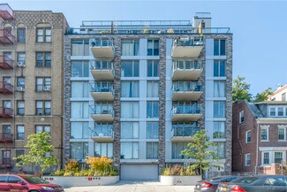 Plus de détails pour 567 Ocean Ave, Brooklyn, NY - Logement à vendre