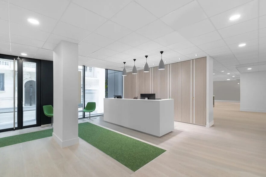 132 Rue Bossuet, Lyon à louer - Photo de l’immeuble – Image 3 sur 26