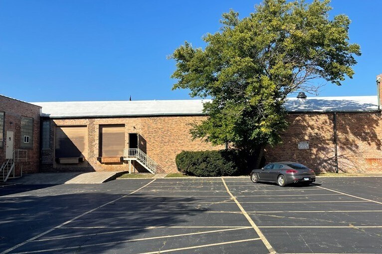 3928 Rockwell St, Chicago, IL à louer - Photo principale – Image 1 sur 5
