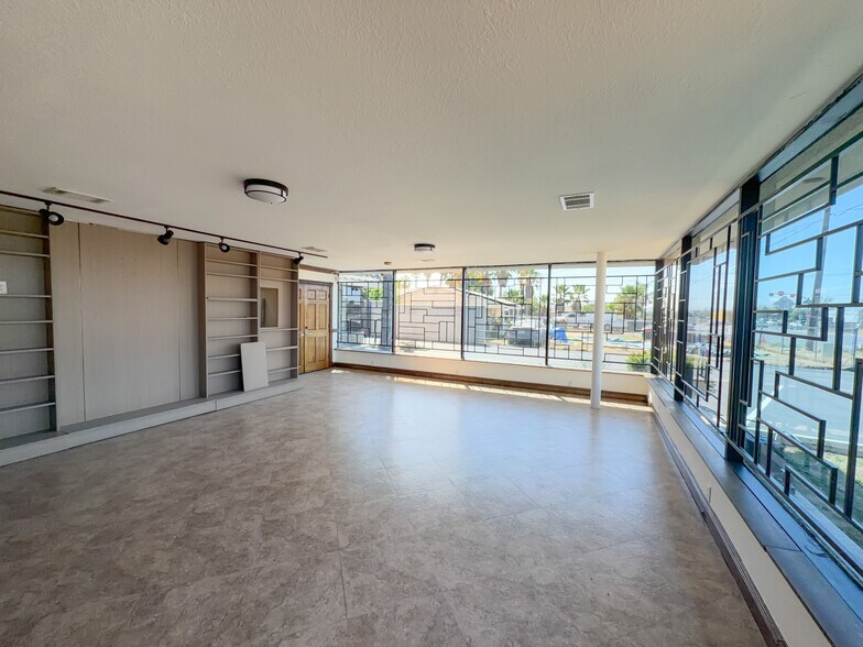 10051 Mission Blvd, Jurupa Valley, CA à louer - Photo de l’immeuble – Image 2 sur 44