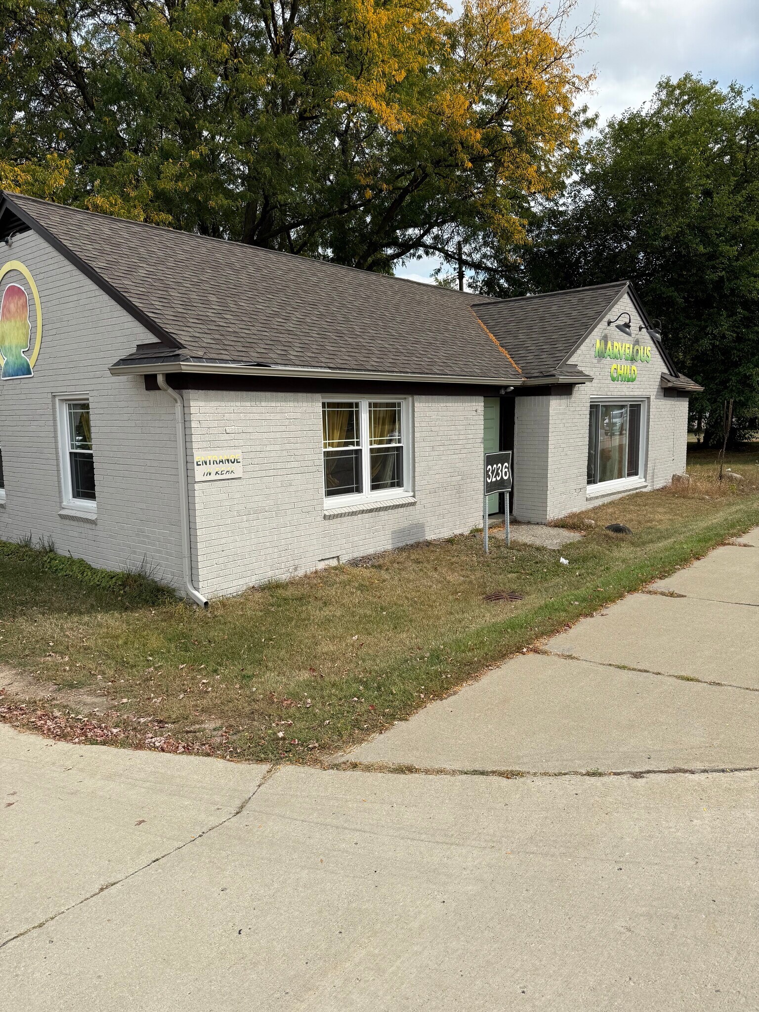 3236 Rochester Rd, Troy, MI à vendre Photo de l’immeuble– Image 1 sur 8