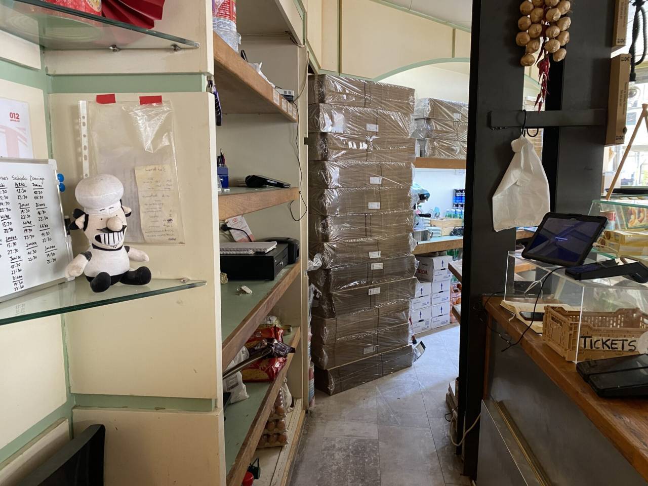 Local commercial dans Barcelone, Barcelona à louer Photo de l’immeuble– Image 1 sur 2