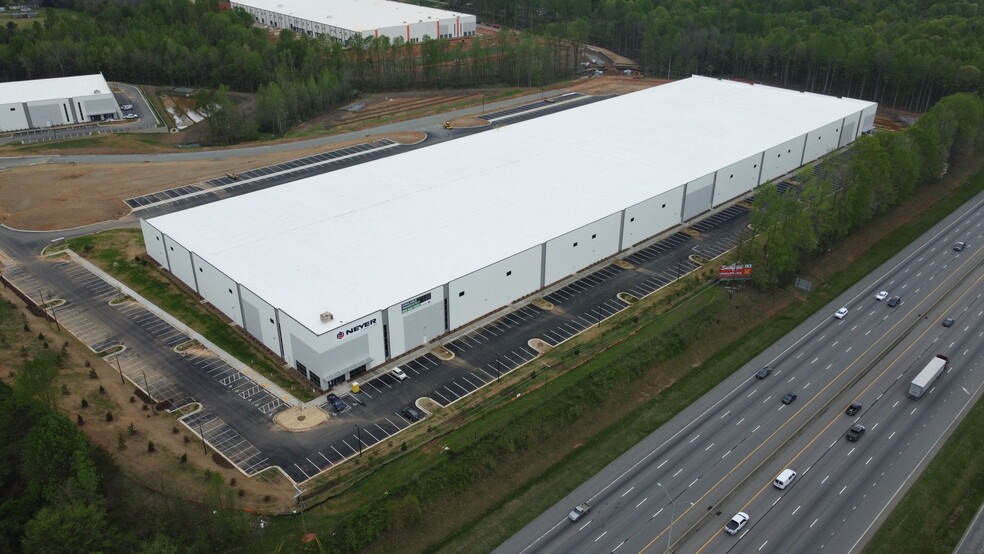 6465 Buckhorn Industrial Pky, Mebane, NC à louer - Photo de l’immeuble – Image 1 sur 3