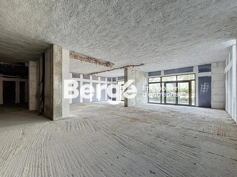 Local commercial dans Nice à louer - Photo de l’immeuble – Image 3 sur 17