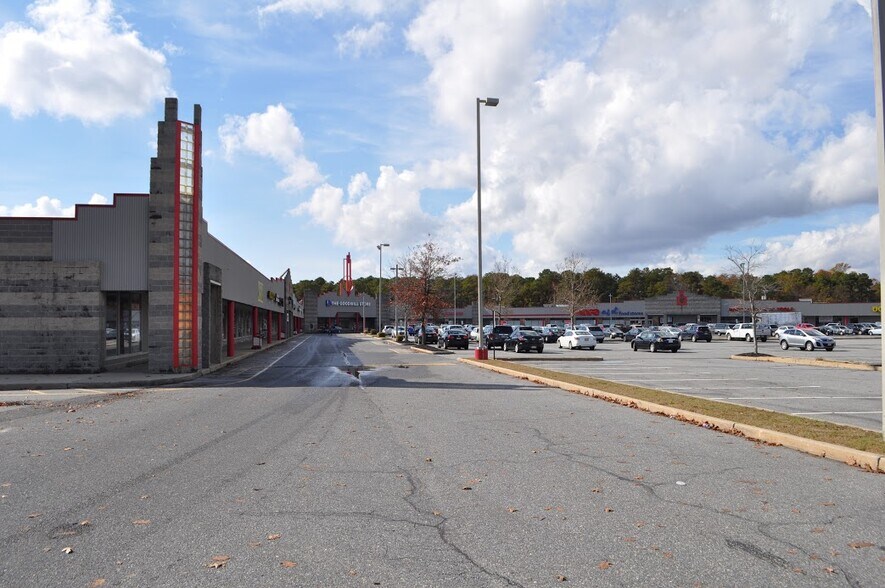 6701-6705 Black Horse Pike, Egg Harbor Township, NJ à louer - Photo de l’immeuble – Image 1 sur 3
