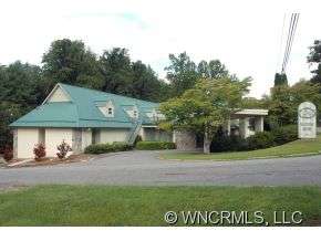 Plus de détails pour 100 Jervey Rd, Tryon, NC - Bureau à vendre