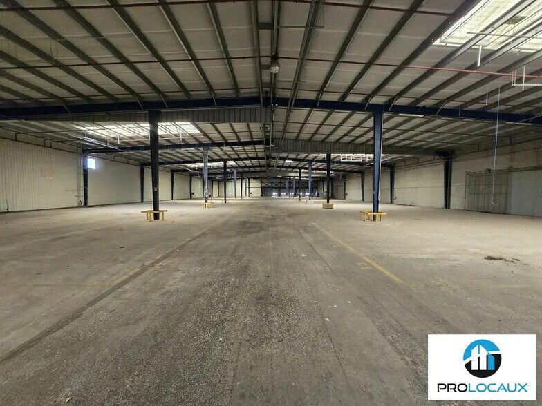 Industriel/Logistique dans Amiens à louer - Photo de l’immeuble – Image 1 sur 4