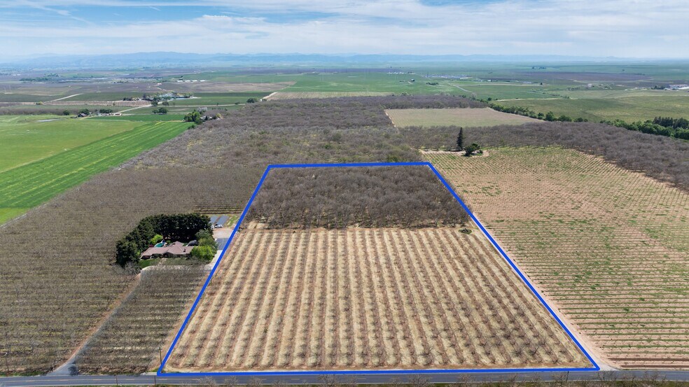 2150 N Fine Road, Linden, CA à vendre - Aérien – Image 2 sur 11