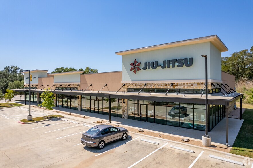 13642 N Highway 183, Austin, TX à louer - Photo de l’immeuble – Image 3 sur 6
