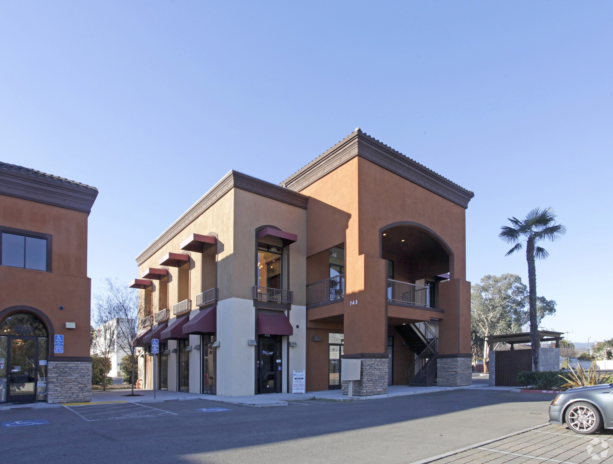 743-747 S Winchester Blvd, San Jose, CA à louer Photo principale– Image 1 sur 7