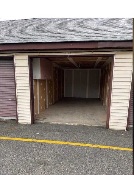 20 Cotluss Rd, Riverdale, NJ à louer - Photo de l’immeuble – Image 3 sur 3