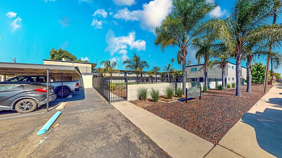 135 N Sheridan Ave, Manteca, CA à vendre - Photo de l’immeuble – Image 1 sur 20