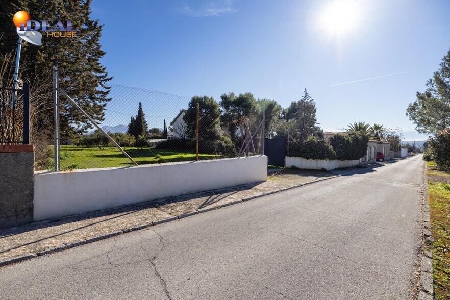 Lugar Urbanización los Cortijos, 160, Atarfe, Granada à vendre - Photo de l’immeuble – Image 2 sur 15