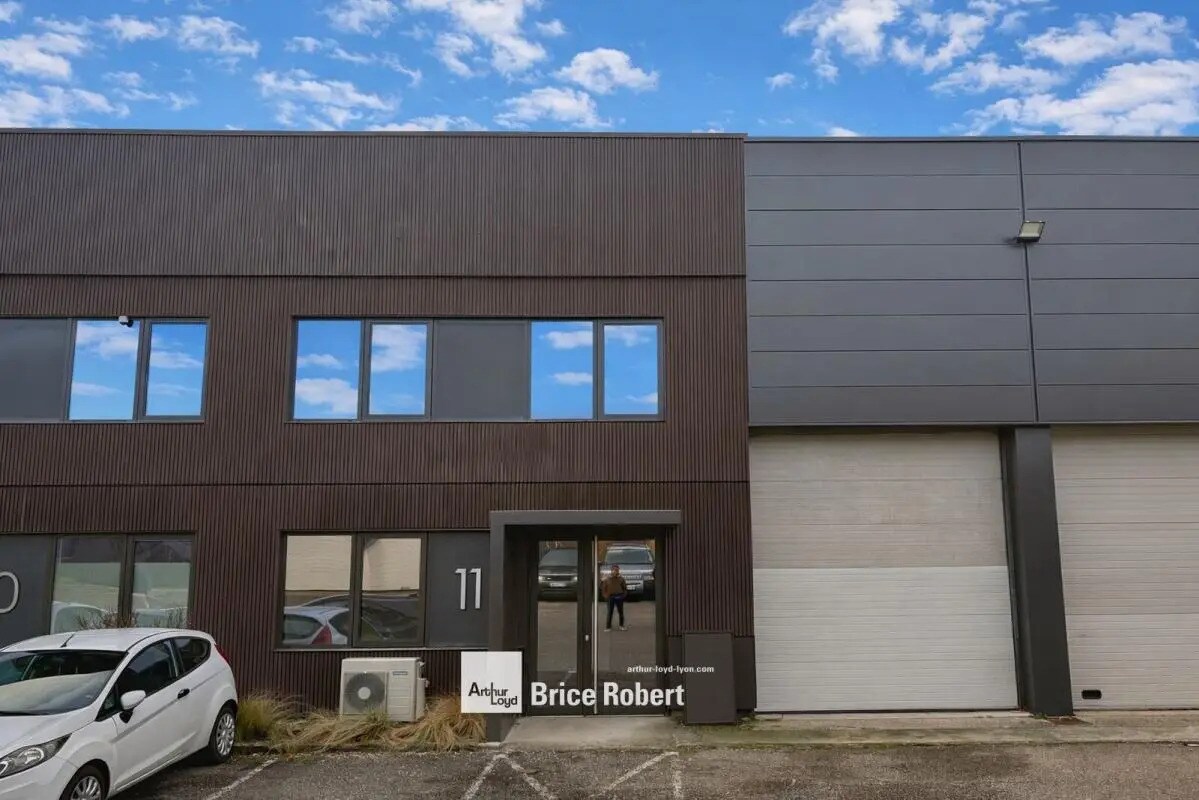 12 Chemin Des Gorges, Dardilly à louer Photo de l’immeuble– Image 1 sur 6