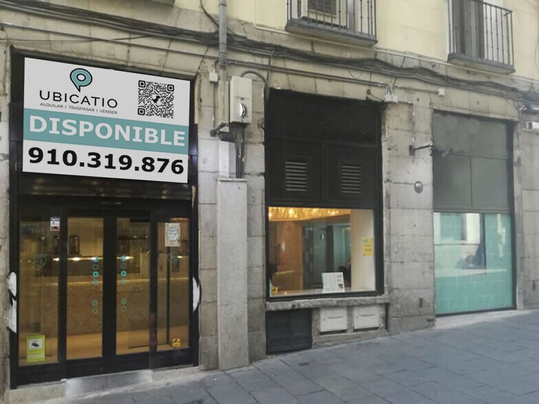 Immeuble residentiel dans Madrid, Madrid à vendre - Photo de l’immeuble – Image 2 sur 2