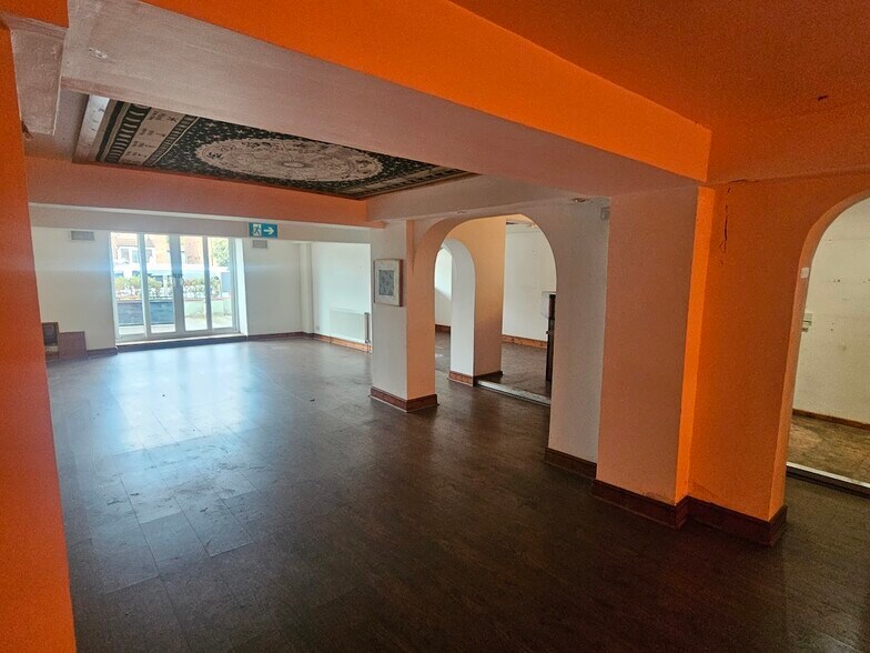 152 Oxford Rd, Oxford à louer - Photo intérieure – Image 3 sur 6