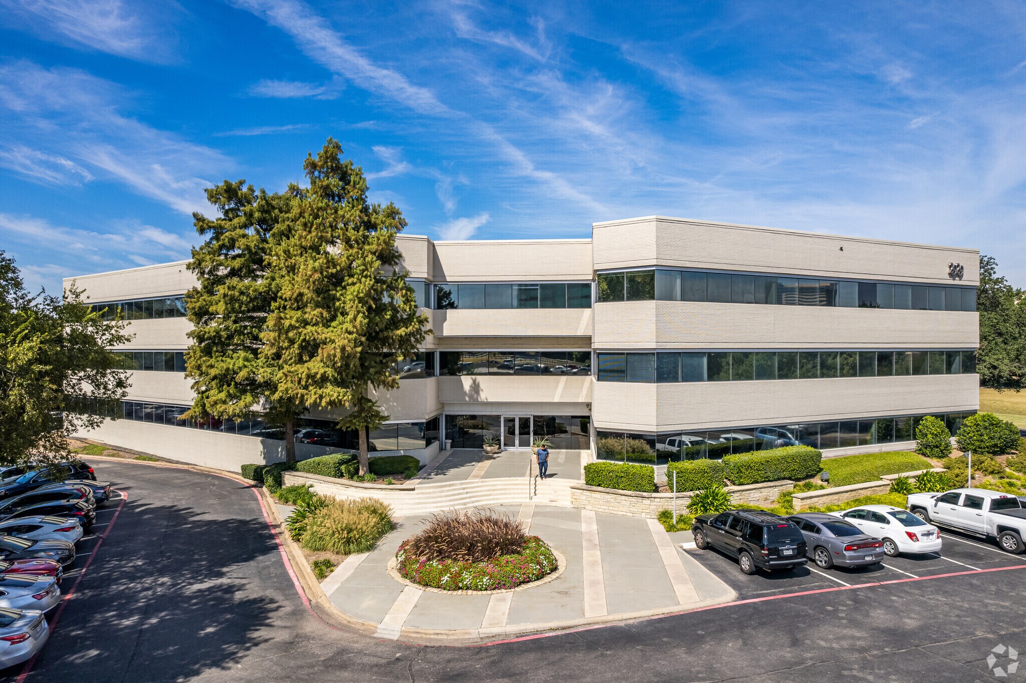 2929 N Central Expy, Richardson, TX à louer Photo principale– Image 1 sur 10