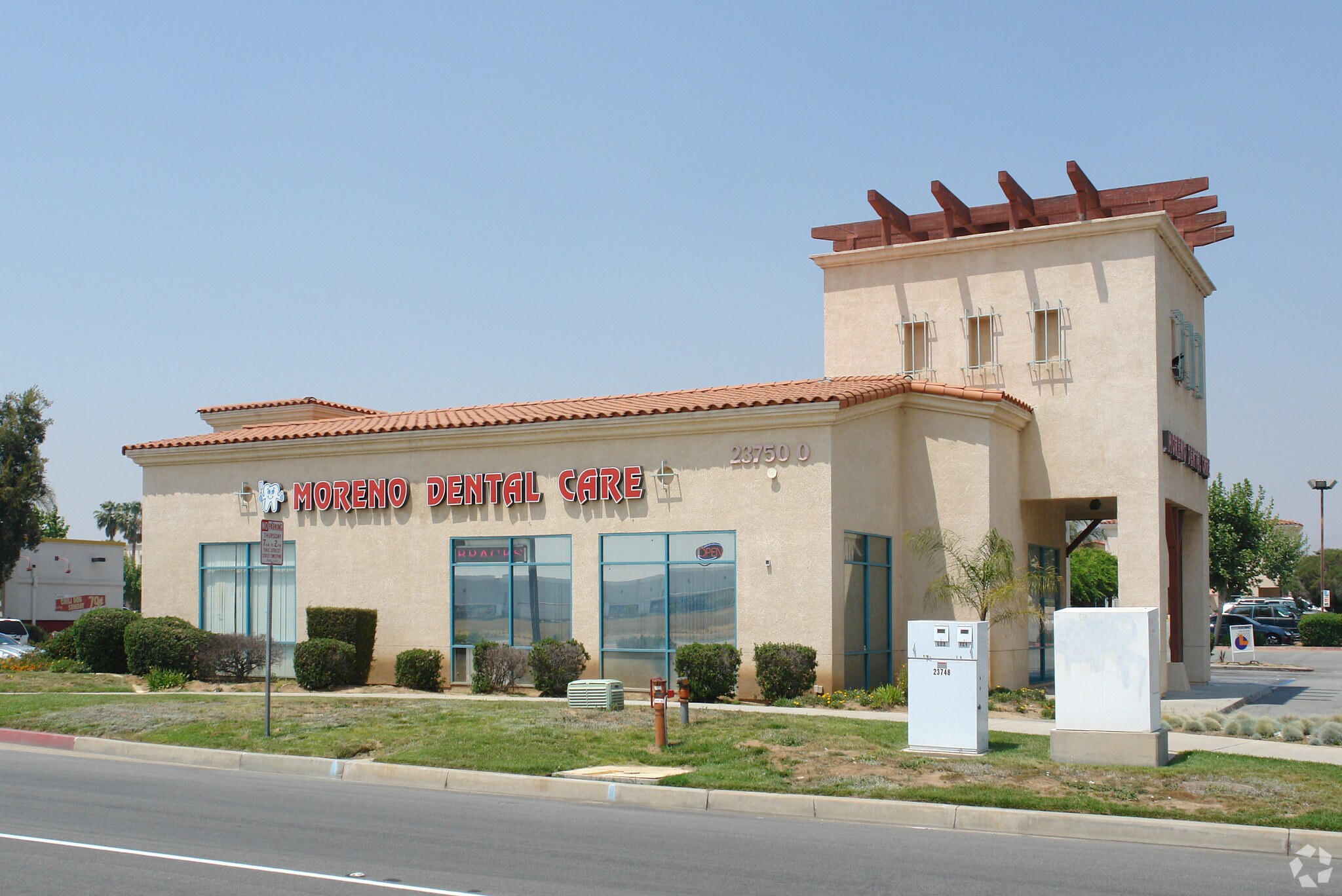 23750 Alessandro Blvd, Moreno Valley, CA à vendre Photo principale– Image 1 sur 7