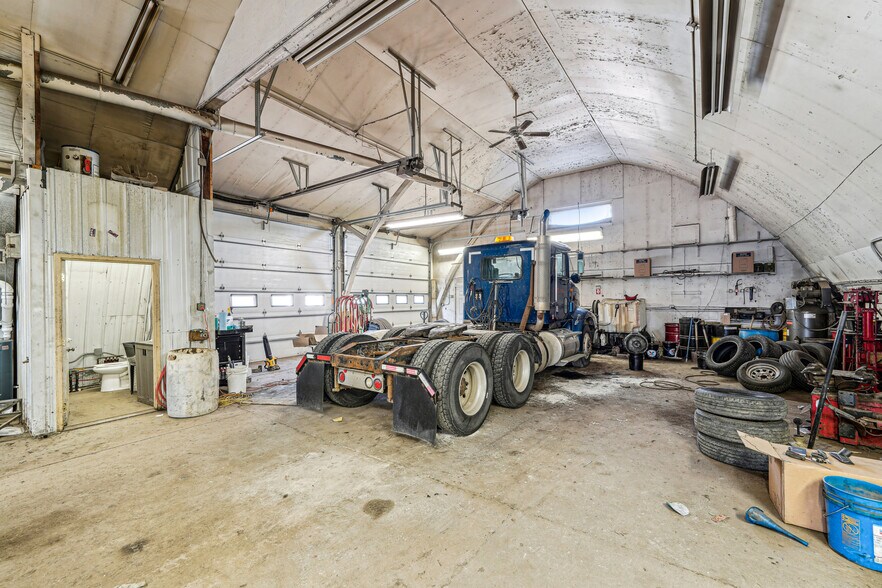 13015 Belle Plaine Trl, Belle Plaine, MN à vendre - Photo de l’immeuble – Image 2 sur 11