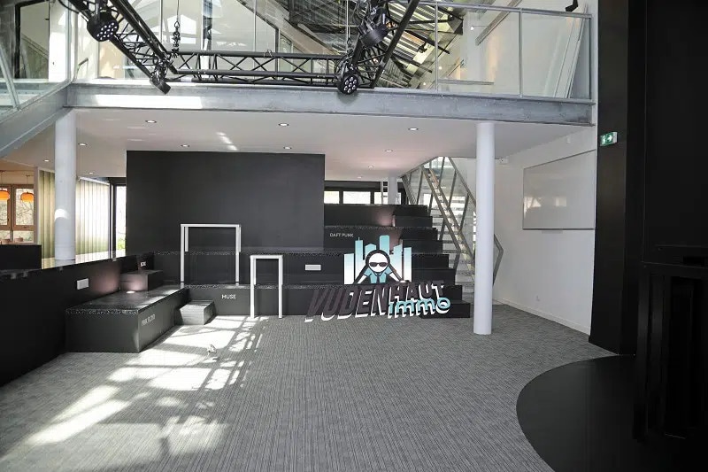 Bureau dans Toulouse à louer - Photo de l’immeuble – Image 2 sur 9
