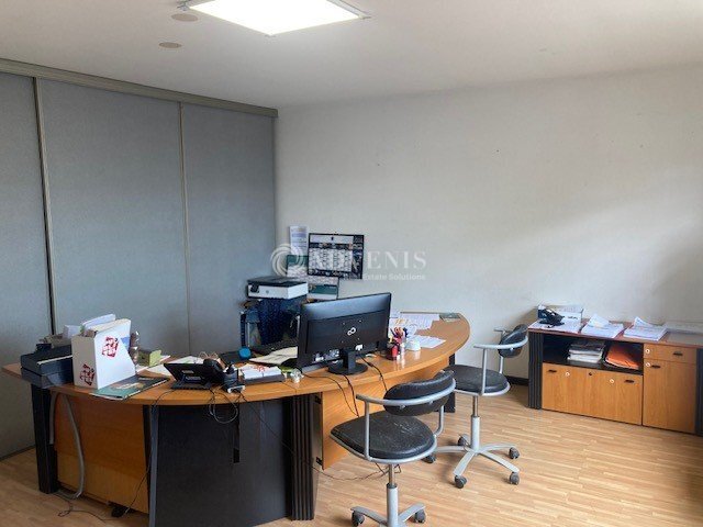 Bureau dans Lamonzie-Saint-Martin à vendre - Photo de l’immeuble – Image 2 sur 7