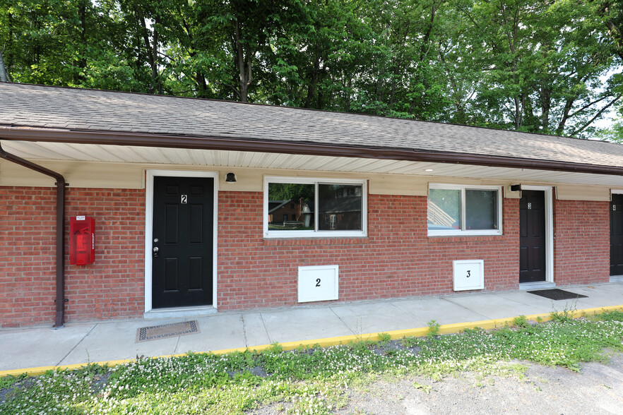669 Broadway, Ulster Park, NY à vendre - Photo de l’immeuble – Image 3 sur 30