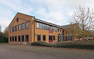 Plus de détails pour Waterside Dr, Slough - Bureau à louer