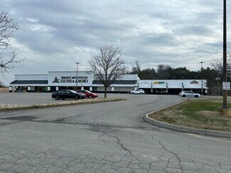 Plus de détails pour 6213-6221 Riverview Crossing Dr, Knoxville, TN - Local commercial à louer