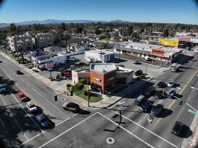 297 E Highland Ave, San Bernardino, CA à vendre – Image 3 sur 27