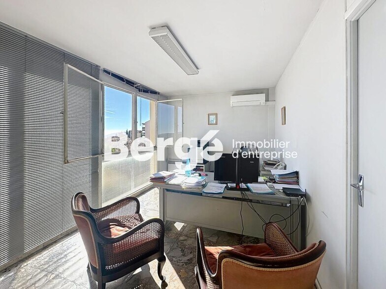 Bureau dans Grasse à vendre - Photo intérieure – Image 2 sur 11