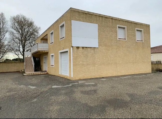 Plus de détails pour Bureau à louer