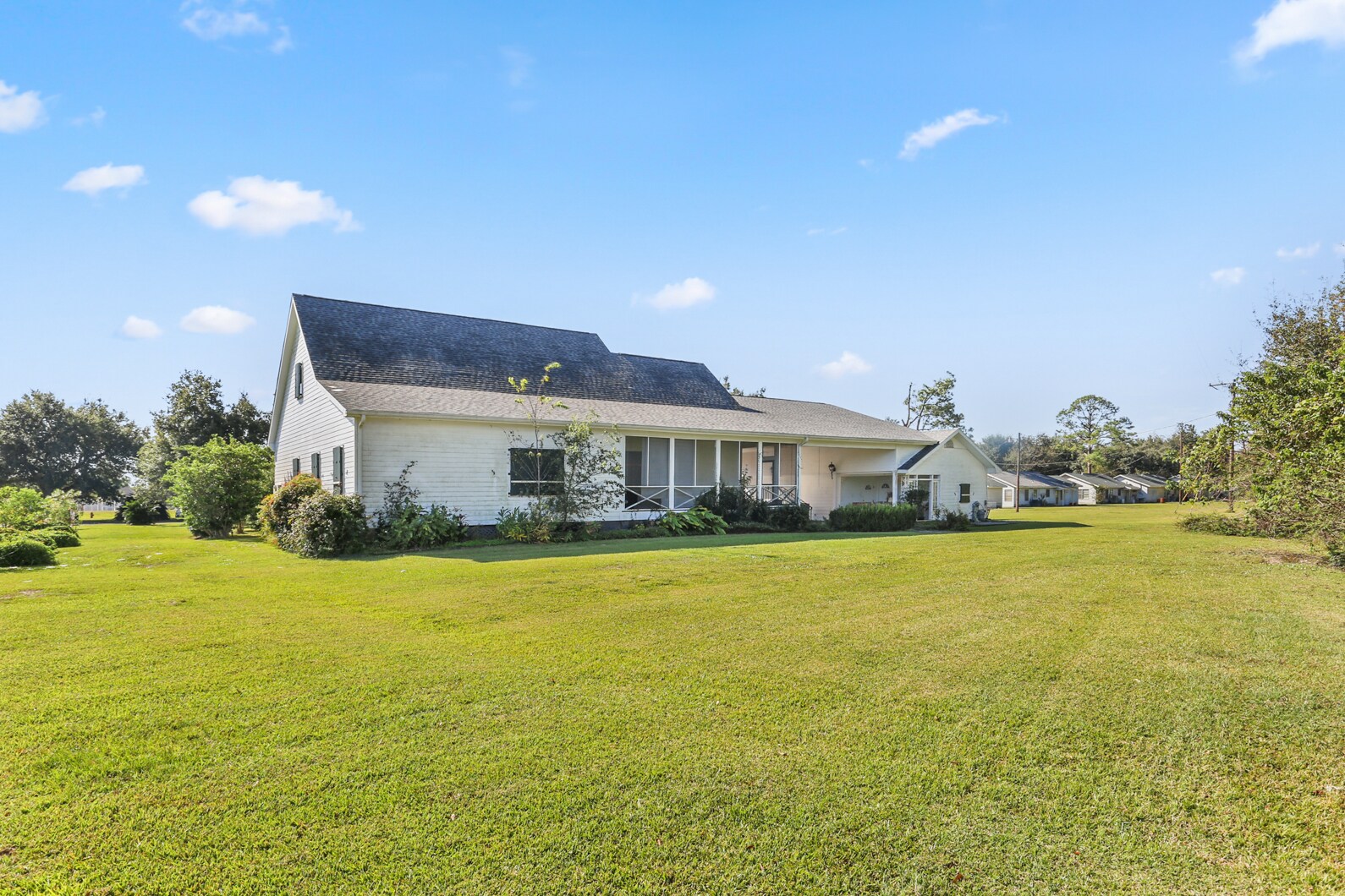 402 W 121st St, Cut Off, LA à vendre Photo principale– Image 1 sur 31