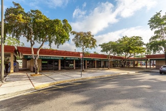 Plus de détails pour 13905-14047 NW 67th Ave, Miami Lakes, FL - Local commercial à louer