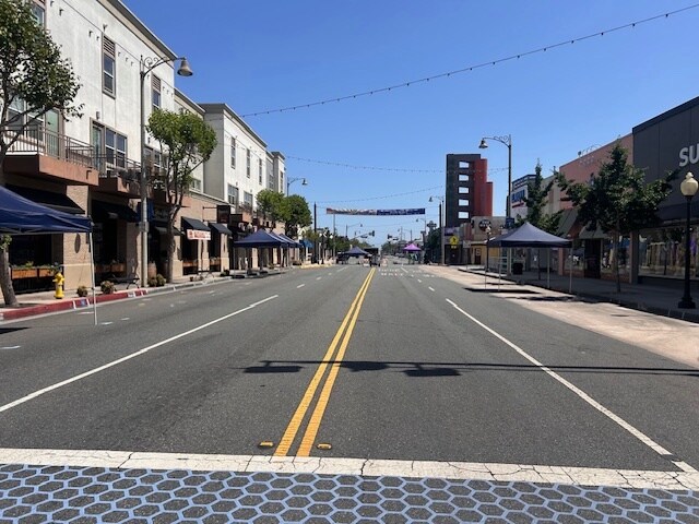 16641 Bellflower Blvd, Bellflower, CA à vendre - Photo de l’immeuble – Image 2 sur 9