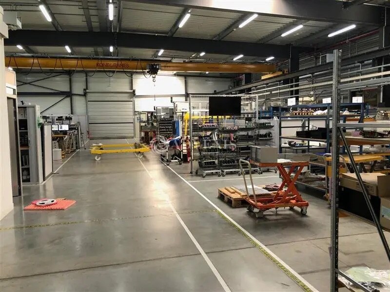 Local d'activités dans La Ville-aux-Dames à vendre Photo intérieure– Image 1 sur 5