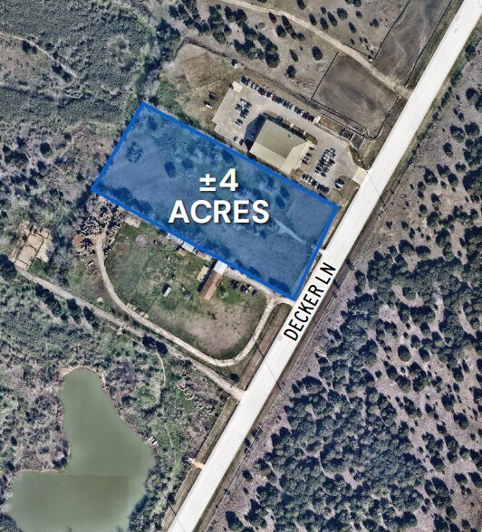 9206 Decker Ln, Austin, TX à vendre - Photo de l’immeuble – Image 2 sur 2