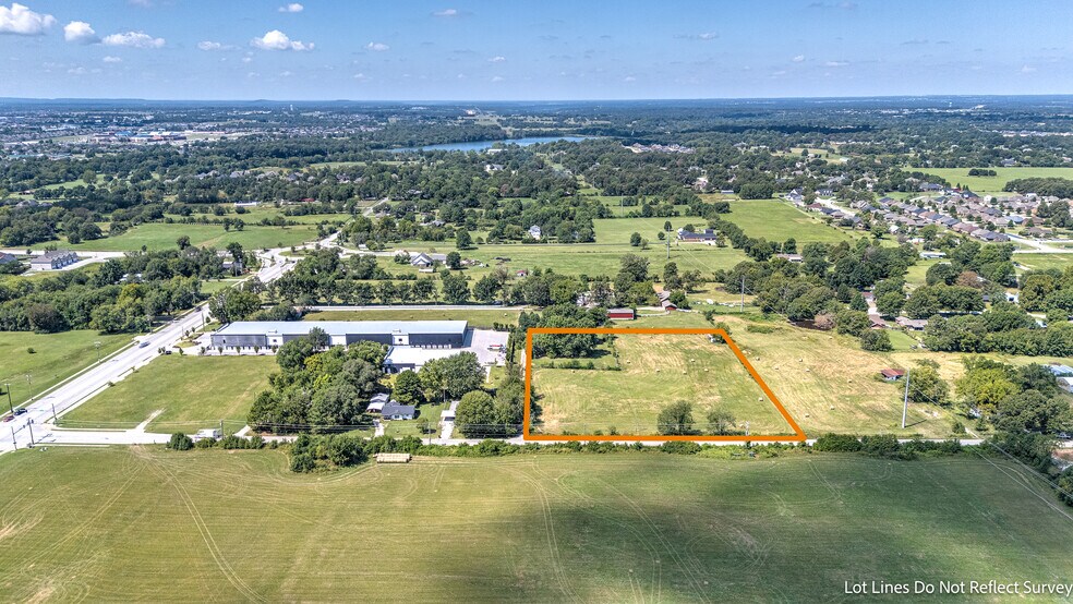 1134 Oak Grove Rd, Springdale, AR à vendre - Photo de l’immeuble – Image 2 sur 9