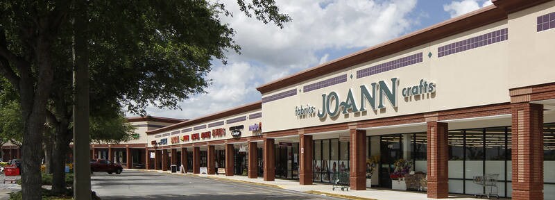 4329-4391 Commercial Way, Spring Hill, FL à louer - Photo de l’immeuble – Image 2 sur 7