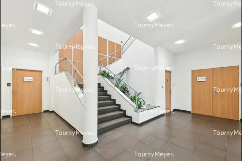 2-4 Rue Maryse Hilsz, Toulouse à louer - Photo de l’immeuble – Image 2 sur 12