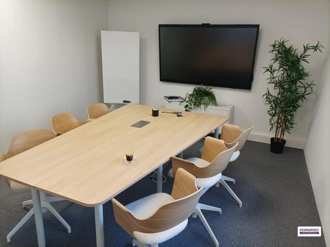 Plus de détails pour Bureau à vendre