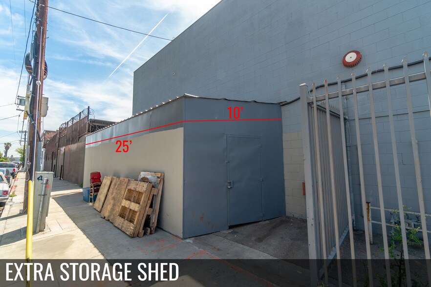 5800 S Hoover St, Los Angeles, CA à louer - Photo de l’immeuble – Image 2 sur 5