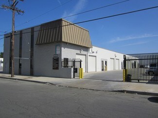 Plus de détails pour 16022 Arminta St, Van Nuys, CA - Industriel/Logistique à louer