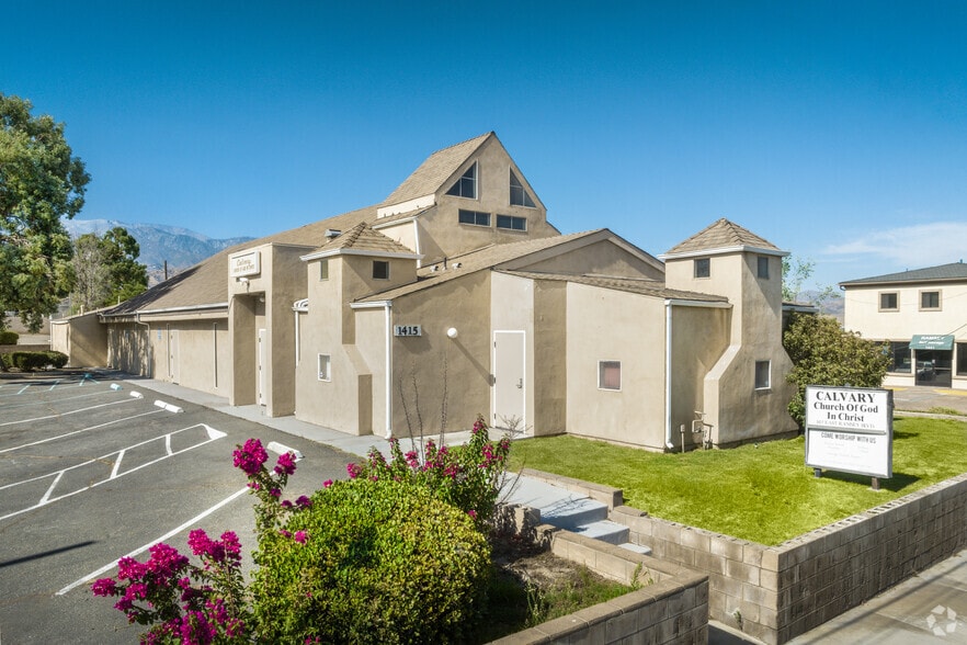 1415 E Ramsey St, Banning, CA à vendre - Photo de l’immeuble – Image 1 sur 106