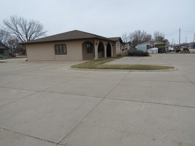 630 S Main St, Monticello, IA à vendre - Photo de l’immeuble – Image 3 sur 29