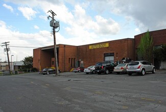 Plus de détails pour 6400 Chillum Pl Nw, Washington, DC - Industriel/Logistique à louer