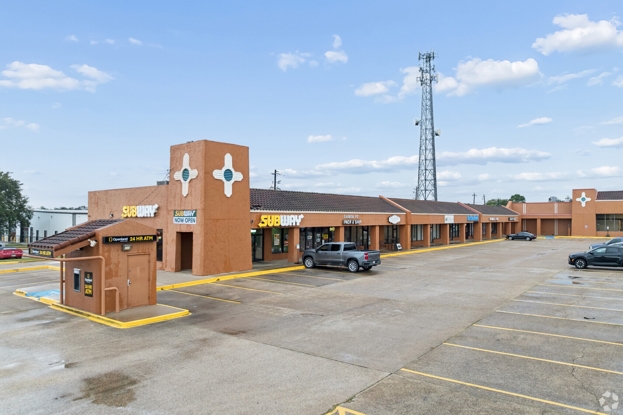 12404-12496 Highway 6, Santa Fe, TX à louer Photo de l’immeuble– Image 1 sur 21