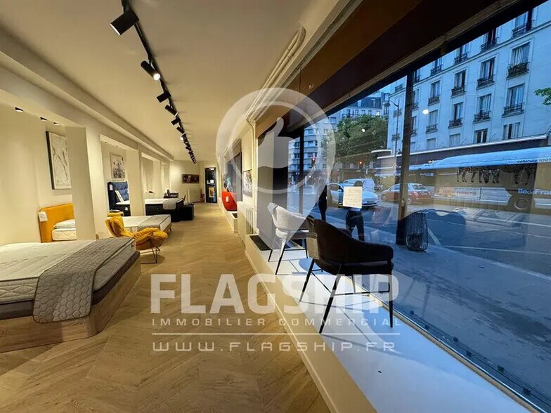 Local commercial dans Paris à louer - Photo intérieure – Image 1 sur 7