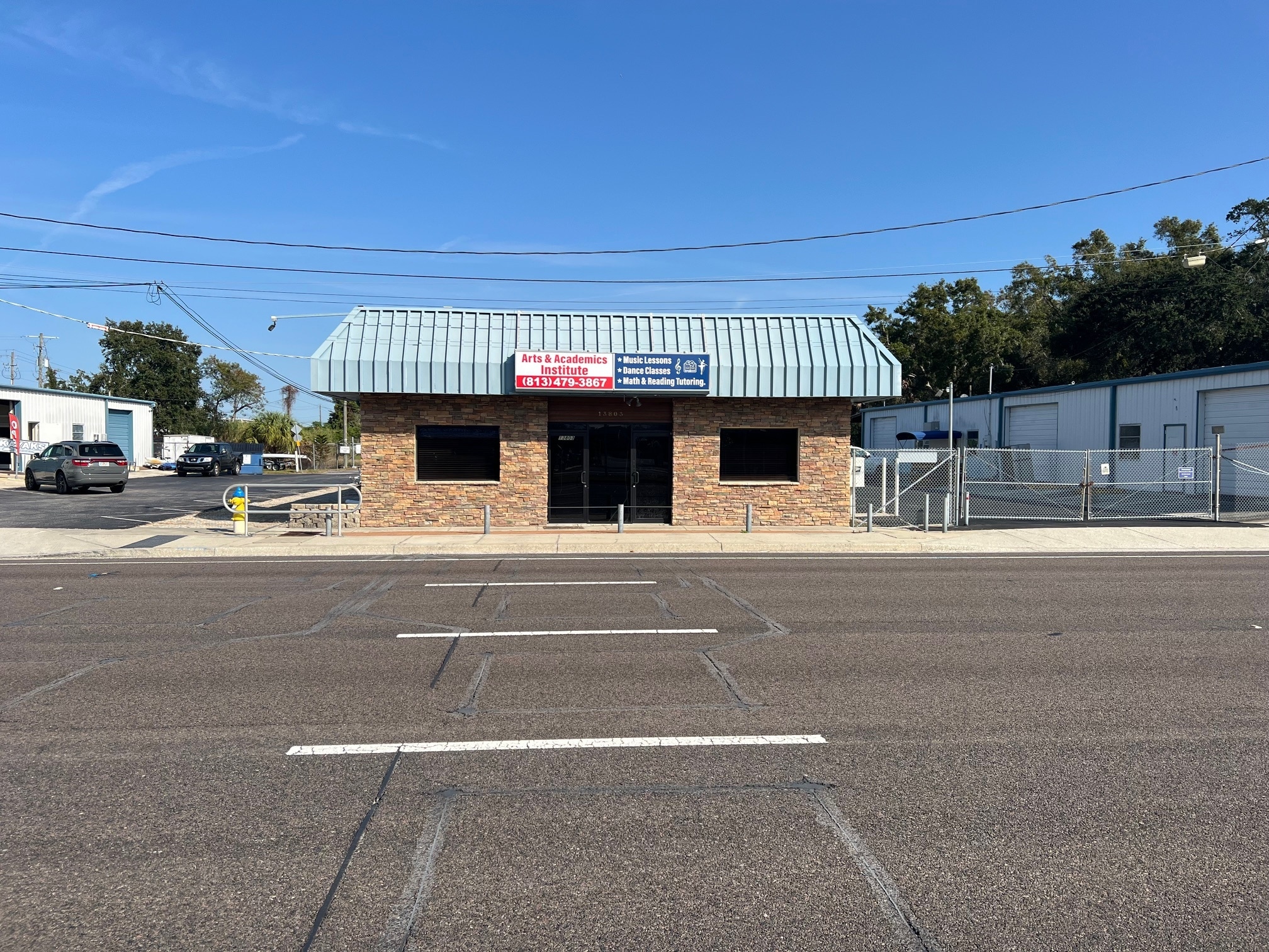 13803 W Hillsborough Ave, Tampa, FL à louer Photo intérieure– Image 1 sur 7